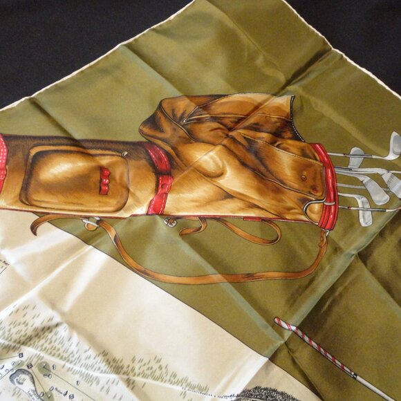 Silk Scarf , Vintage Gleneagles Hotel Golf Course Excellent Condition 30 x 30 - Picture 2 of 12